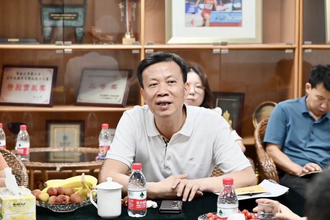 聚力建设教工之家!暨南大学副校长饶敏一行来经院调研